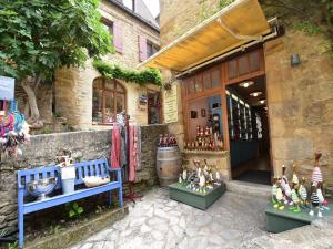 Maisons de vacances Quaint Home in Berbiguieres, Valley of the Castles at 15min : photos des chambres