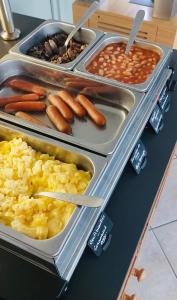 Hotels Brit Hotel Acacias : photos des chambres