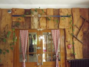 Hotels Bar Hotel Restaurant le Margeriaz : photos des chambres