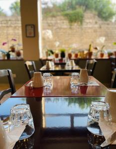 Hotels Brit Hotel Acacias : photos des chambres