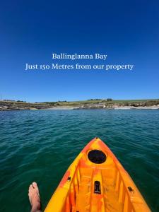 Seaview Retreat & Sauna at An Acre By The Sea