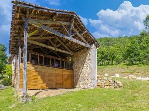 Maisons de vacances Tranquil Holiday Home in Soturac with pool : photos des chambres