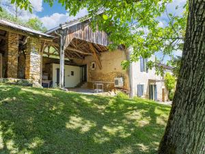 Maisons de vacances Tranquil Holiday Home in Soturac with pool : photos des chambres