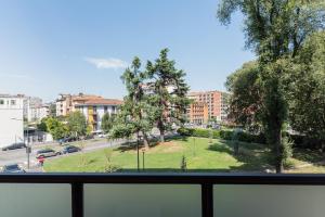 GuestHost - Piazza Tripoli Bright Apartments