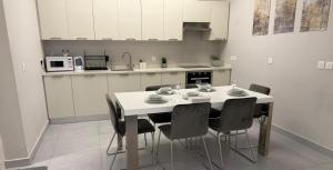 شقة فاخره في حطينluxury Suites in Hittin