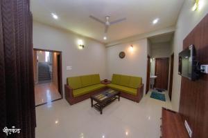 Neelkanth - 2-BHK Flat Near BHU