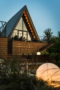 A-BY THE LAKE - PRIVATE A FRAME VILLAS