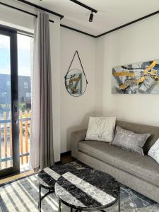 Studio Unit Nine Palms Block One