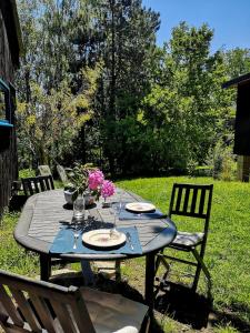 Chalets Grange atypique en pleine nature : photos des chambres