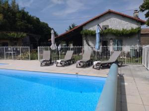 B&B / Chambres d'hotes B&B Franglaise : photos des chambres