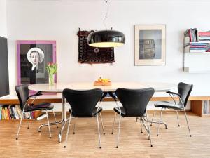 Snug Stays 7 - Design House in Starnberg, Terrace, Lake, Munich south