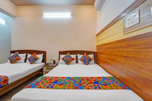 FabHotel Raja Residency