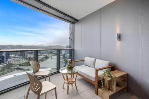 Iconic Views Queens Wharf 2BR by Casino and South Bank