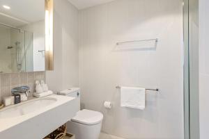 Iconic Views Queens Wharf 2BR by Casino and South Bank