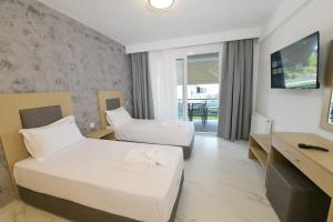 Atlantis Suites and Rooms Nikiti