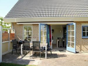 Holiday Home in Schoorl near Sandy Beaches