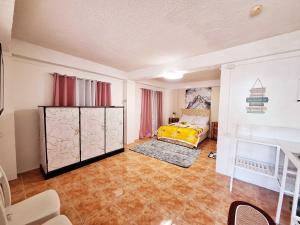 L1 Family Studio Apartment Room near Damosa IT Park, SM Lanang & Airport