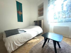 Appartements Studio meuble centre-ville Saint Junien : photos des chambres