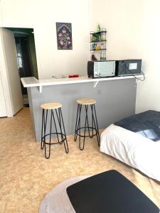 Appartements Studio meuble centre-ville Saint Junien : photos des chambres