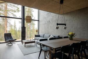 Villa Arctic Trail, Apartment A - Aurora view hot tube - Sauna - Lapland holiday