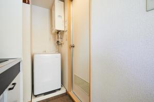 301 Nishi-Shinjuku-Gochome Station 5 minutes on foot