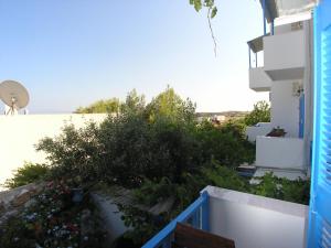 Studios Panorama Drios Paros Greece