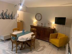 Maisons de vacances Maison duplex 4 p centre plage port : photos des chambres