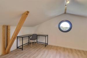 Maisons de vacances Altinea - Family Home with Infinity Pool : photos des chambres