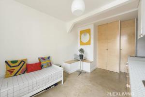 Charming 1-Bedroom Apartment in the Heart of the 11th Rue Saint-Maur
