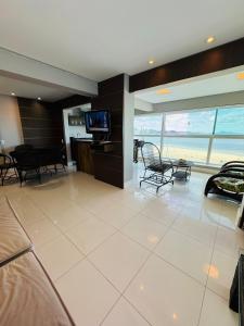 Acqua • Apto 401 • BC · Frente Mar • Av. Atlântica • Vaga carro Elétrico