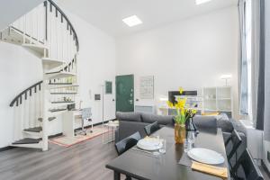 Architects Loft by RentComo