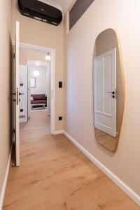 1 BDR Chic Velvet & Marble BP Jewel