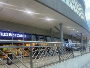 cozy 1 bedroom retreat Walk to Moa