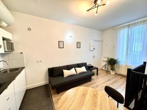 Appartements Le 92 - 4 Prs - Wifi - Porte de Paris - Metro : photos des chambres