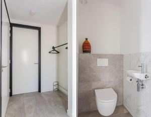 Luxe recreatiewoning midden in bosrijke omgeving 31L