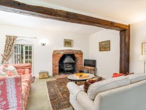 Quintessential Chilterns Cottage Pass the Keys