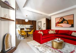 St James Prestige Suite