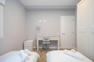 SG Simancas Plaza Apartments