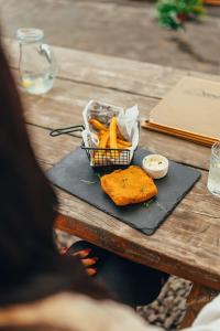 Maringotka pri potoku - Zážitkové ubytovanie - 2 os