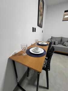 Studio302 2p Bem localizado