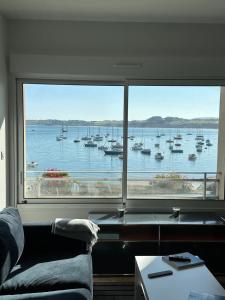 Appartements Appartement Design IX - Port du Rosmeur - Vue Mer - Parking : photos des chambres