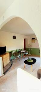 cozy House with Secret Garden & Spa private