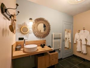 Le clos des pierres rouges