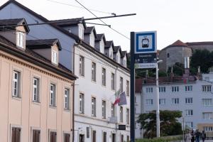 Room with 2 beds in the Old Town