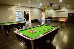 B&B / Chambres d'hotes Mas La Farelle Chambre d'hote,Fitness & Salle de jeux Gratuite & SPA en supplement : photos des chambres