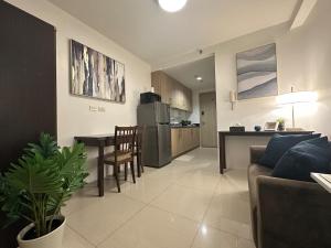 Seaside Manila Bay Sunset View at SM Mall of Asia