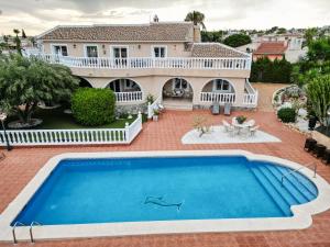 Villa Sol y Sombra Private Pool Escape