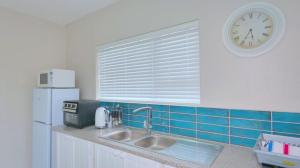 102 on Main Apartment