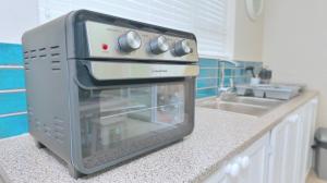 102 on Main Apartment