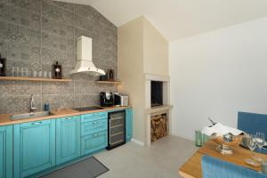 Villa Juki by Briskva